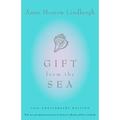 Gift from the Sea: 70th Anniversary Edition - Paperback