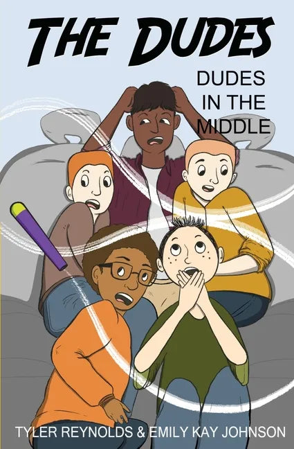 Dudes in the Middle - Paperback