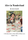 Alice in Wonderland: Alice's Adventures in Wonderland - Paperback