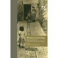 Women on the Edge: Ethnicity and Gender in Short Stories by American Women - Paperback