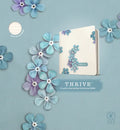 NLT Thrive Creative Journaling Devotional Bible (Hardcover, Blue Flowers) - Hardcover