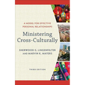 Ministering Cross-Culturally: A Model for Effective Personal Relationships - Paperback