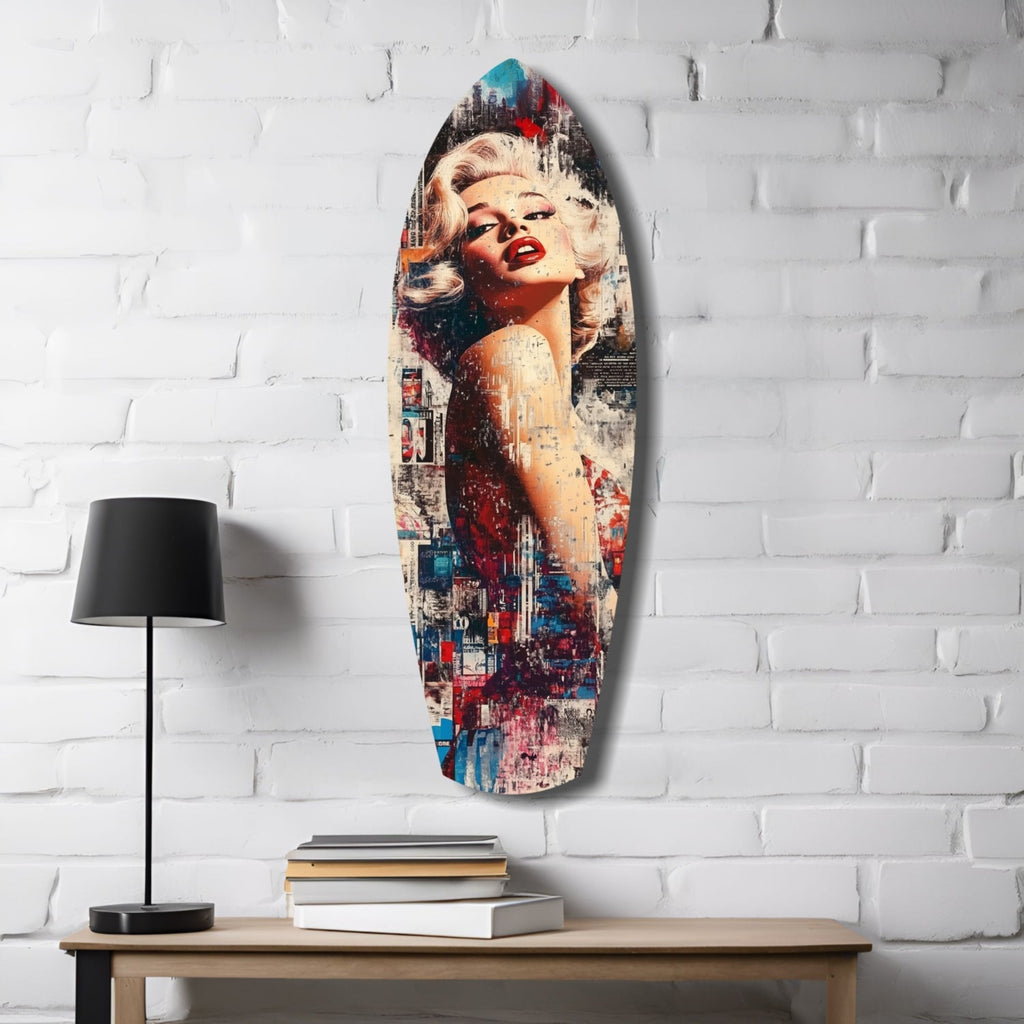 Marilyn Monroe Vintage Dreams Glass Wall Art